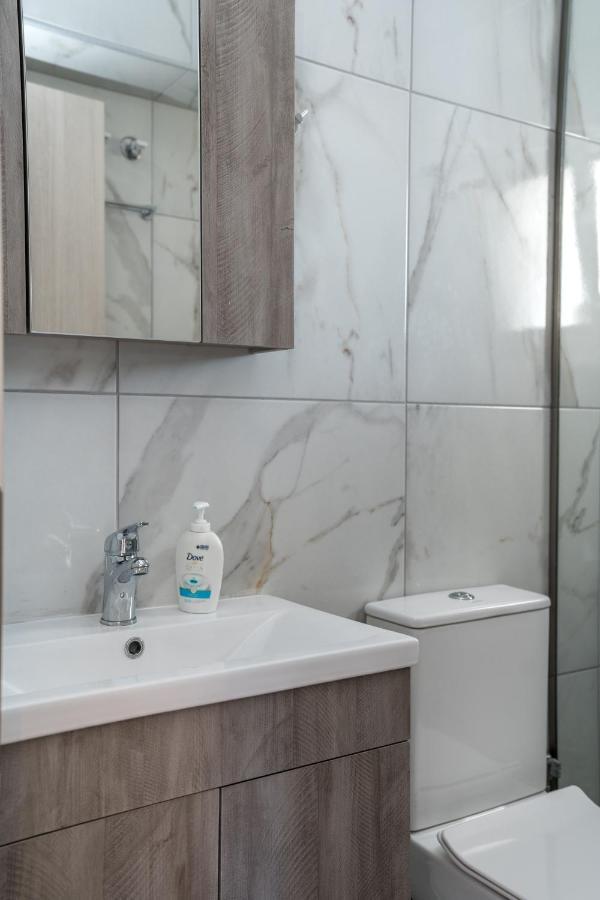 Amazing New In Skala Apartment